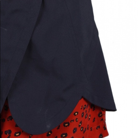 NWT RYU skirt shorts in navy - Picture 3 of 3